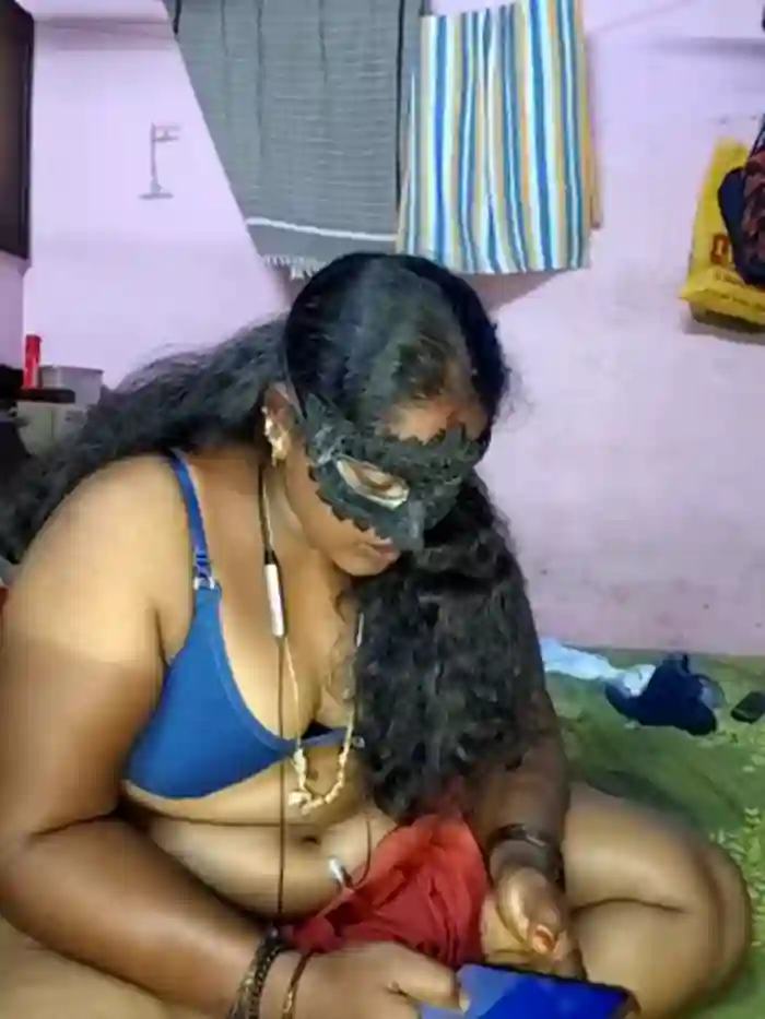 tamilvillagecouple1