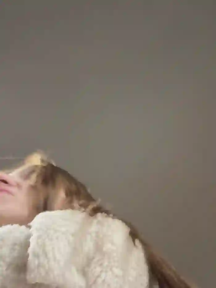 -AngelAri-