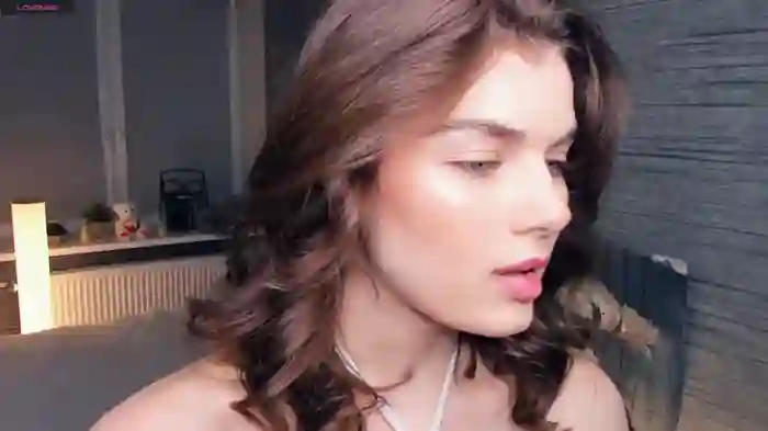 FloraDobb