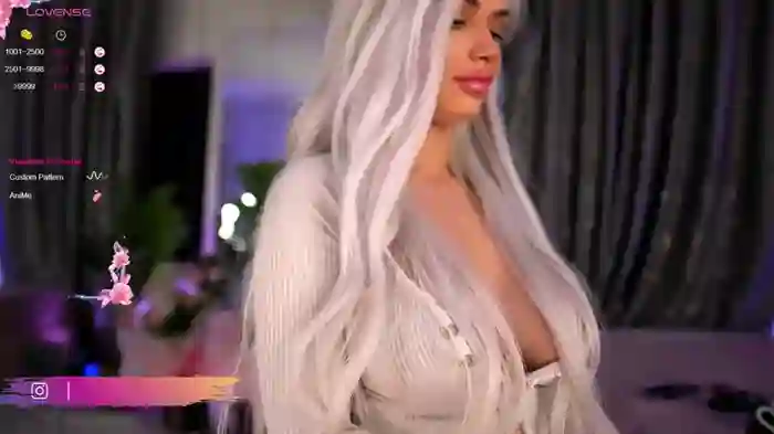 Serene_Sophiex