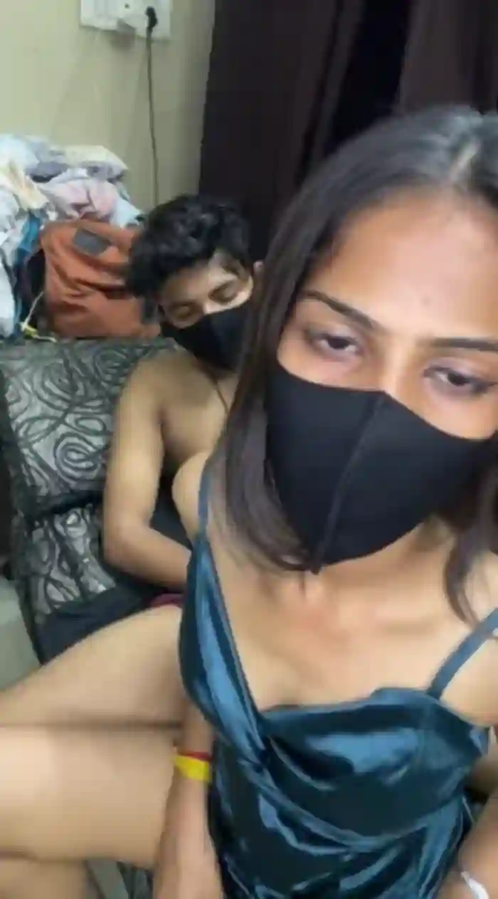 Hot-stuff-couple