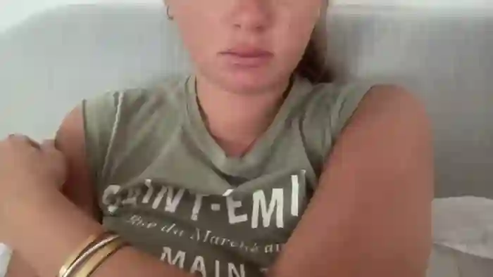 KaraLeee