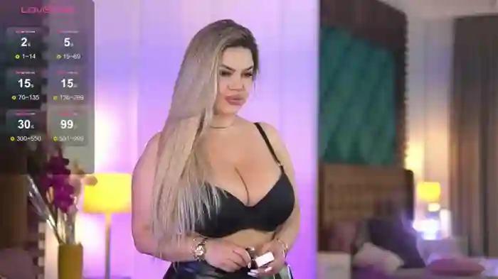 SophieBoobsX