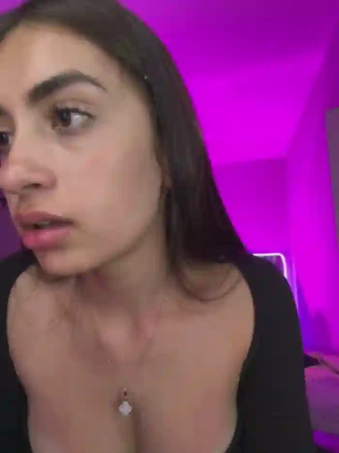 Alejandraa_pinkk_