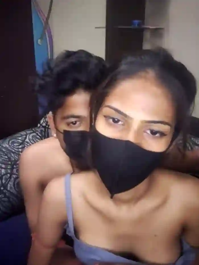 Hot-stuff-couple