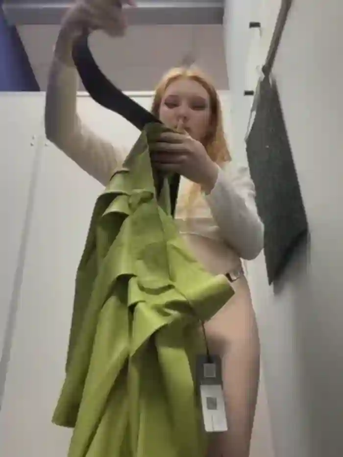 AmmyHot