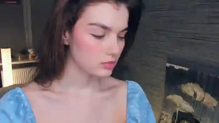 FloraDobb