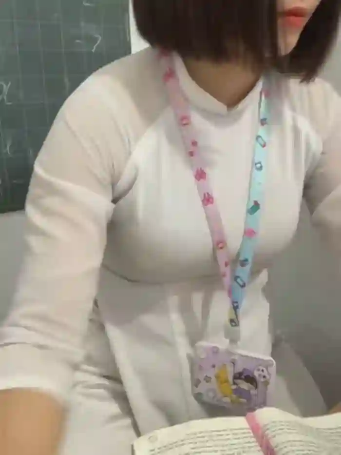 Schoolgirl_6969