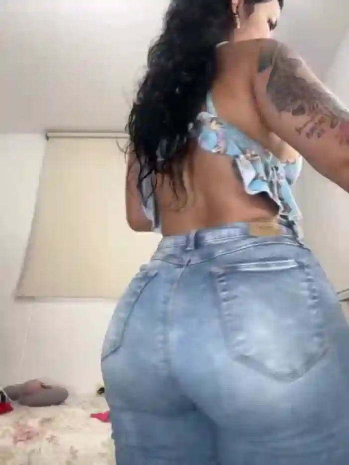 lau_ass_goddess