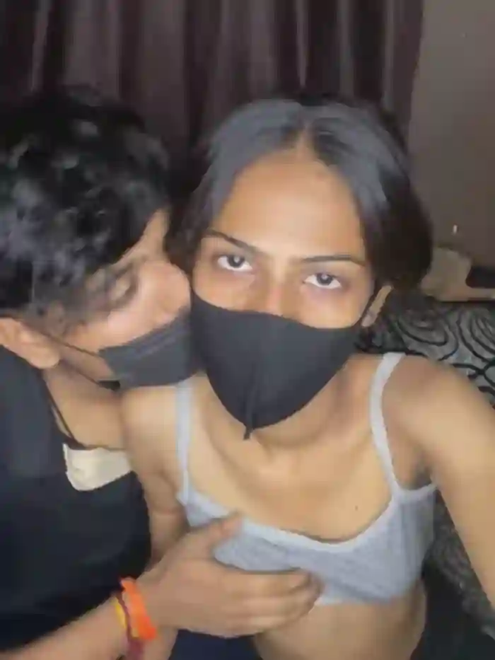 Hot-stuff-couple