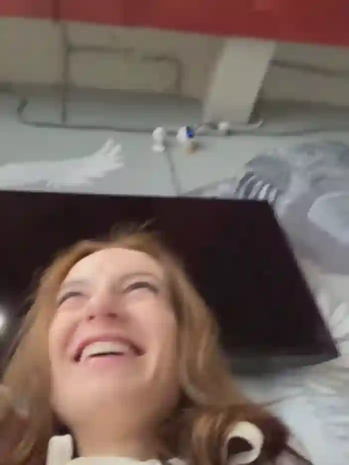 -AngelAri-
