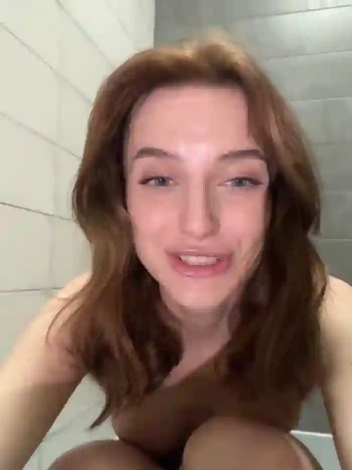 -AngelAri-