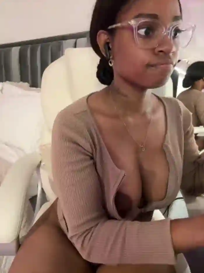 CharlottX
