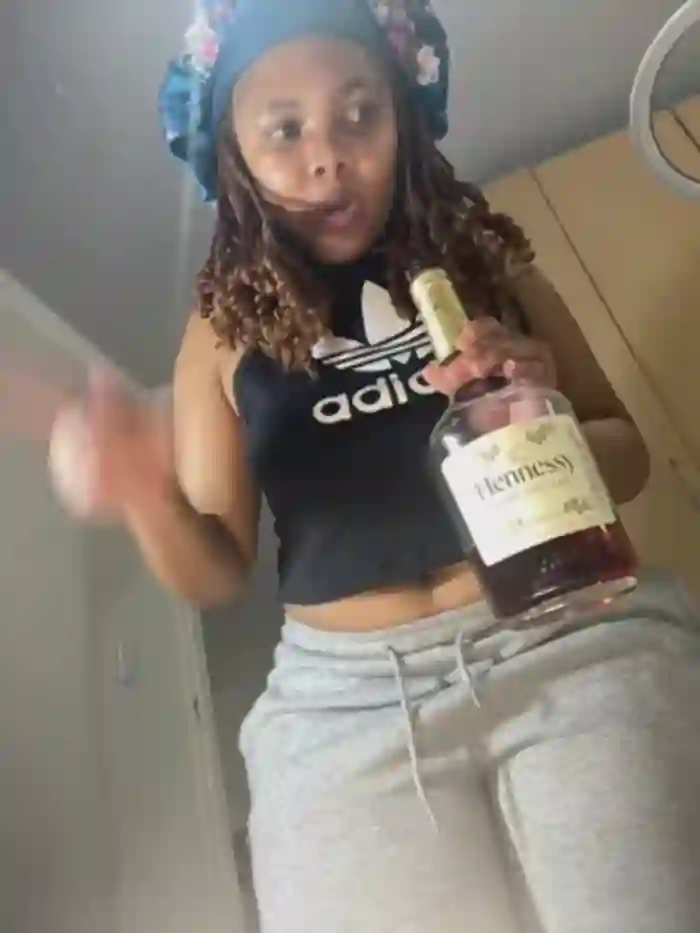 Bootyfulbarbiie