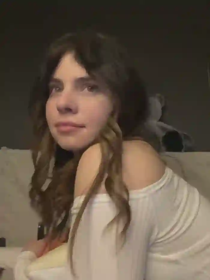 CurlyLara