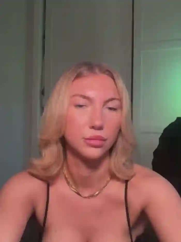 Tia_Fox
