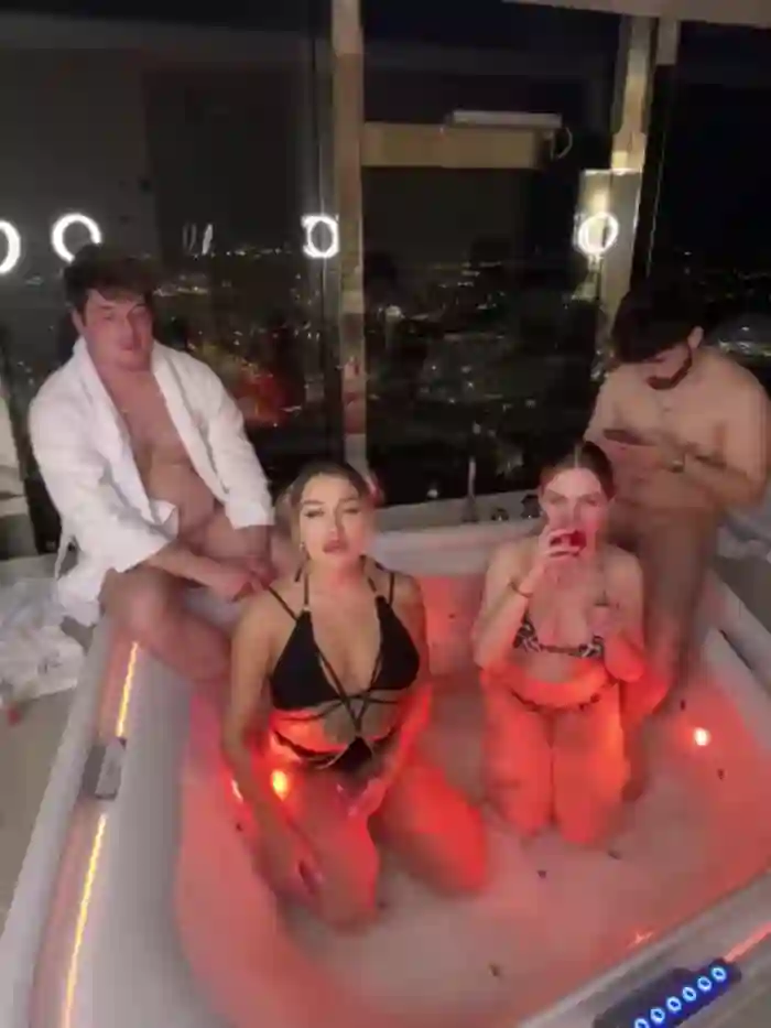 MrAndMrsSavage