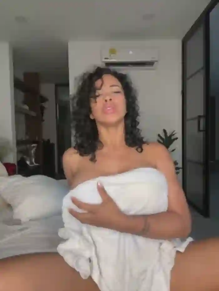 Brunettexio