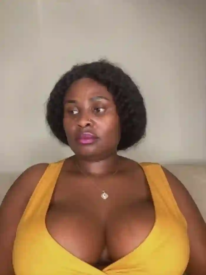 Ebony_goddez