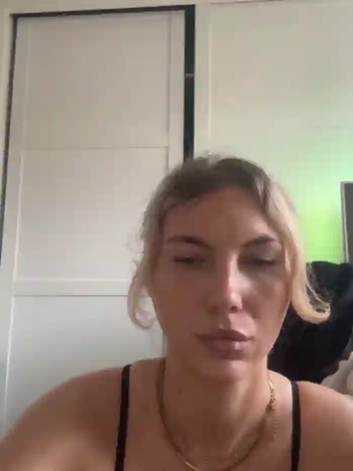 Tia_Fox