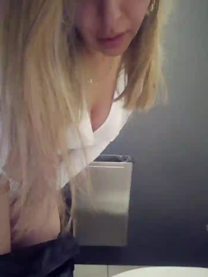 _Abril-Office1