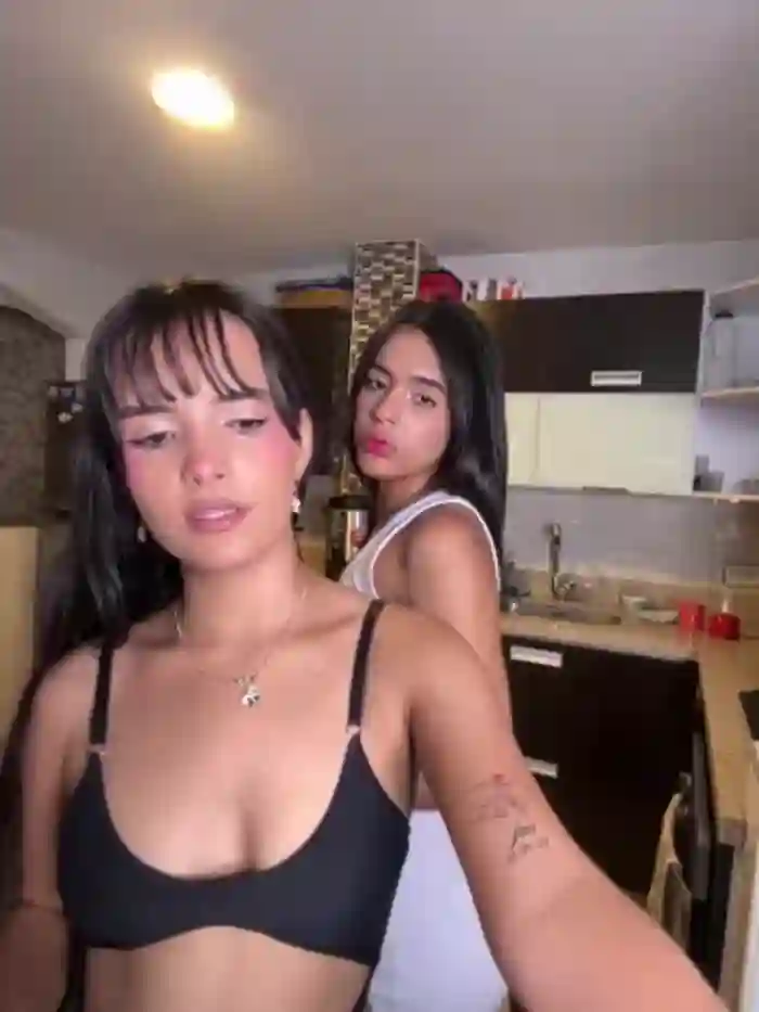 kevin_hotgirls