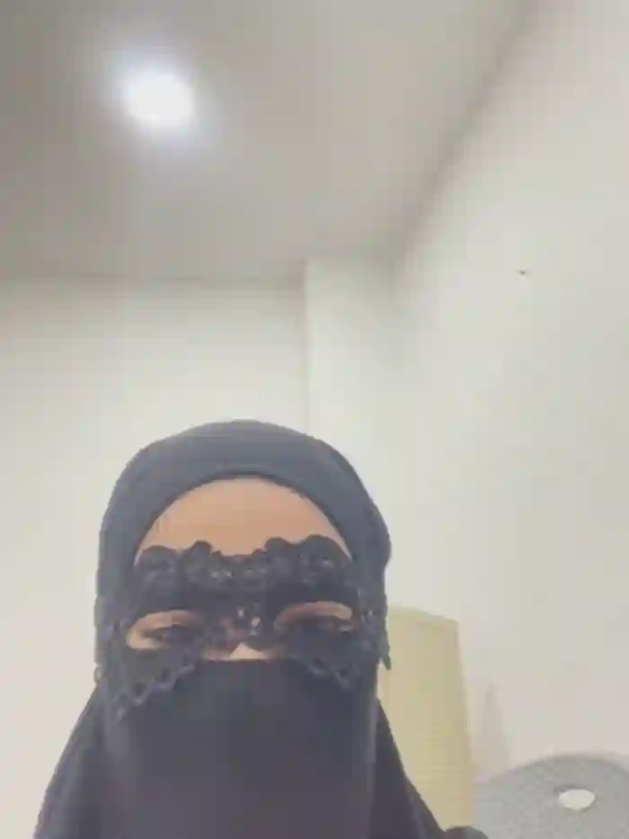 Hijabi_HotGirls