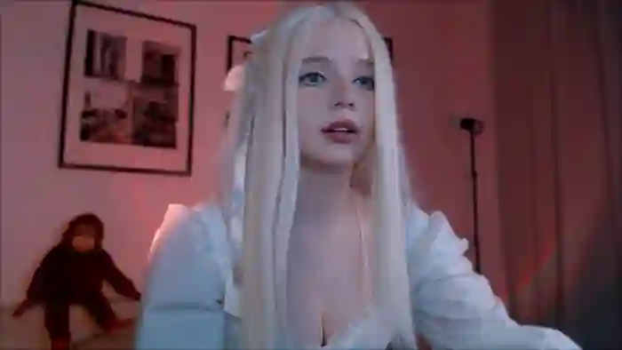 mili_coy