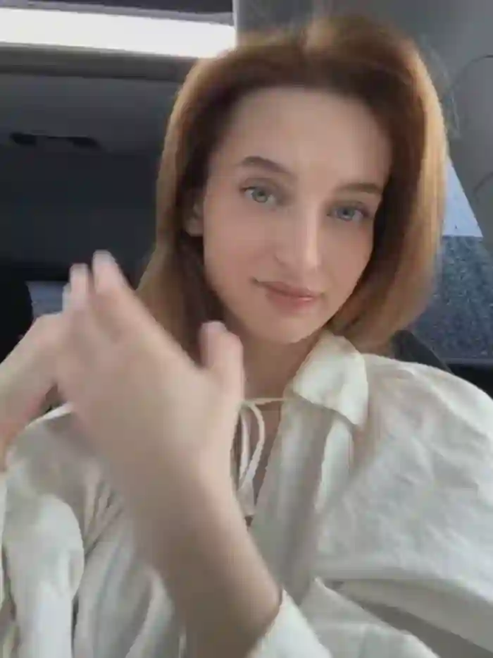 -AngelAri-