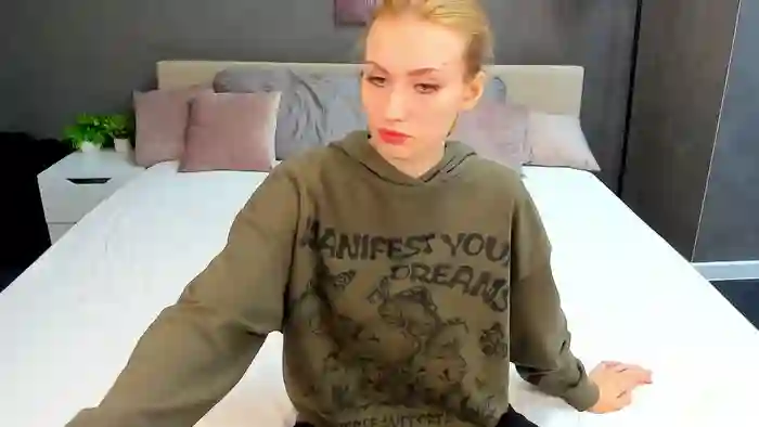 Mollly_Rouge