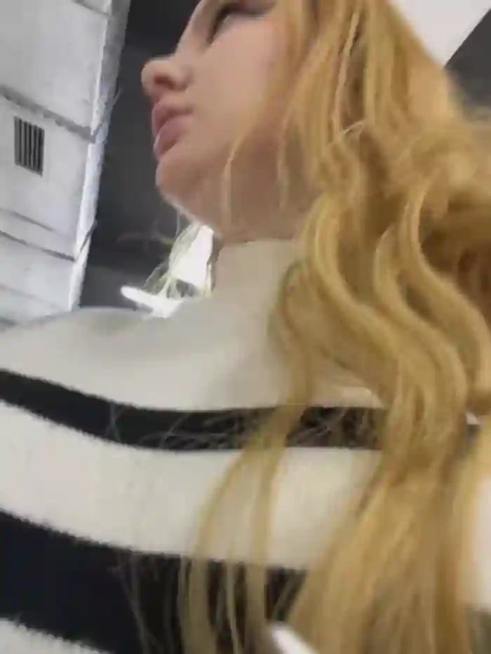 AmmyHot