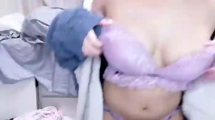_chanMOMO_