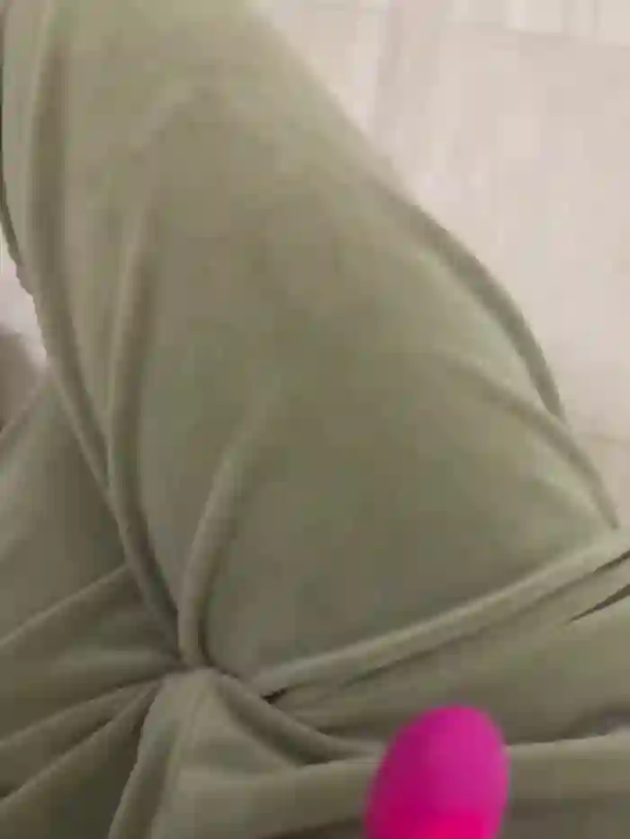 Alexandria_Balenciaga