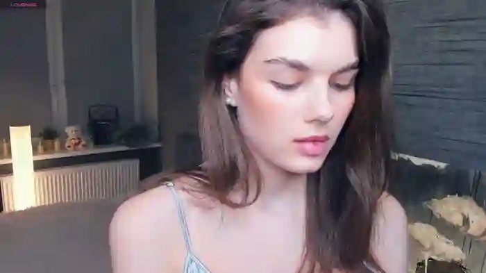 FloraDobb