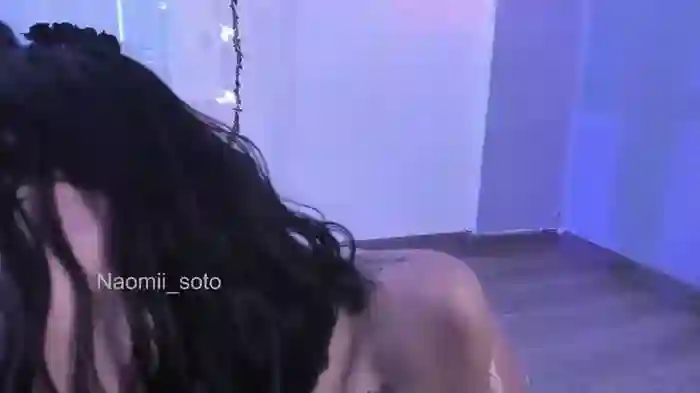Naomii_Soto