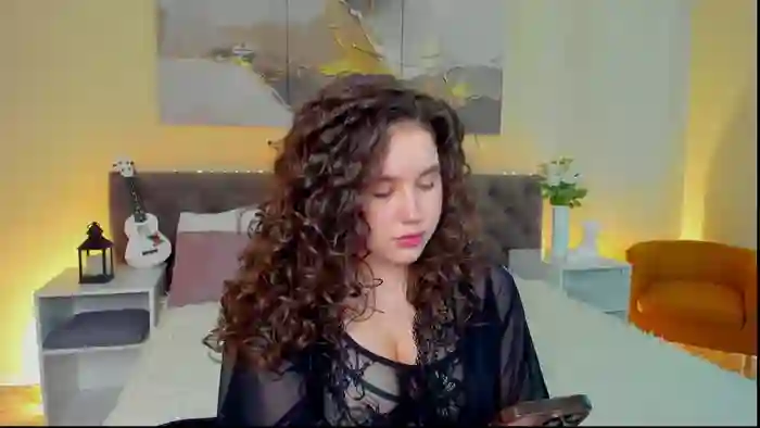 Ariella_Sol