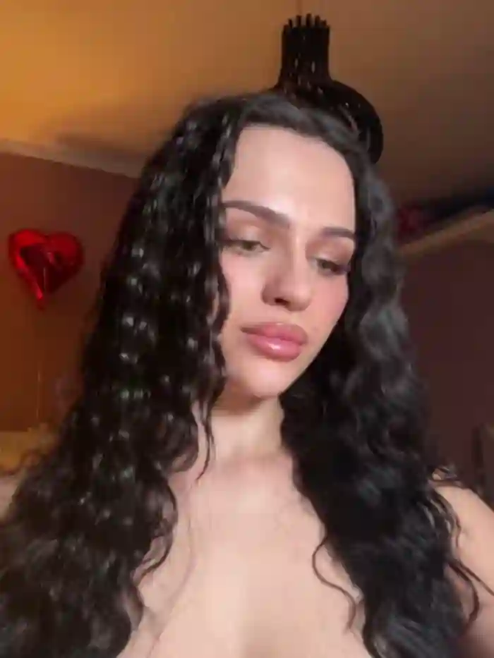 Lily_Deluca