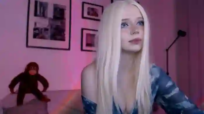 mili_coy