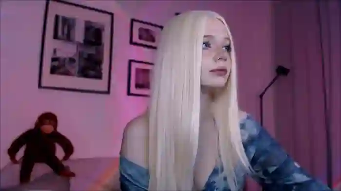 mili_coy
