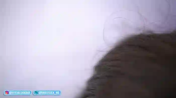 Dakota_Lee