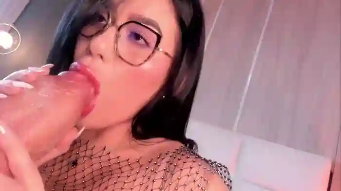 Miah_gomez_