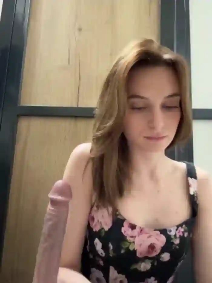 -AngelAri-