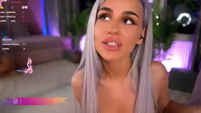 Serene_Sophiex