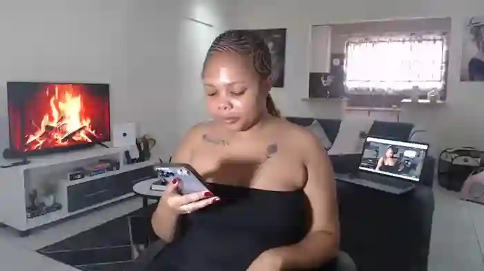 Bootyfulbarbiie