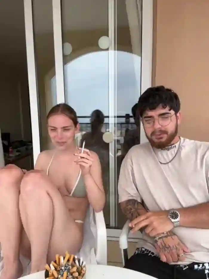 MrAndMrsSavage