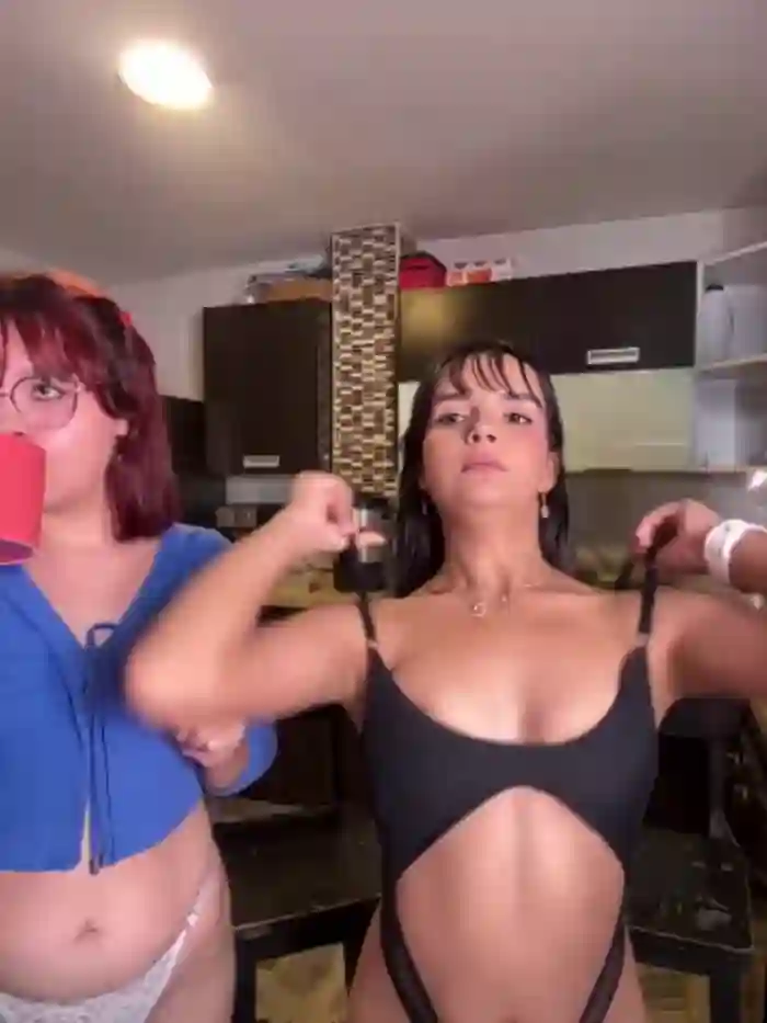 kevin_hotgirls
