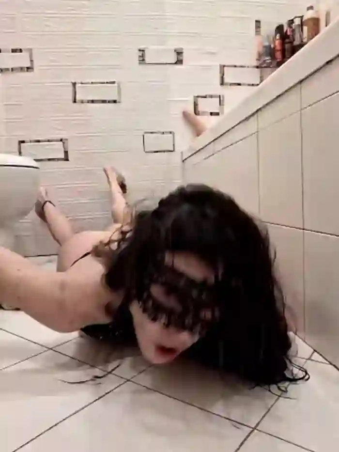 EmySkinny85