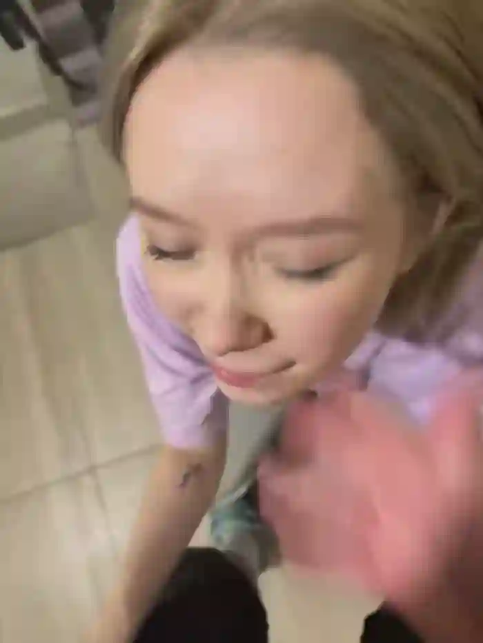 Alexandria_Balenciaga