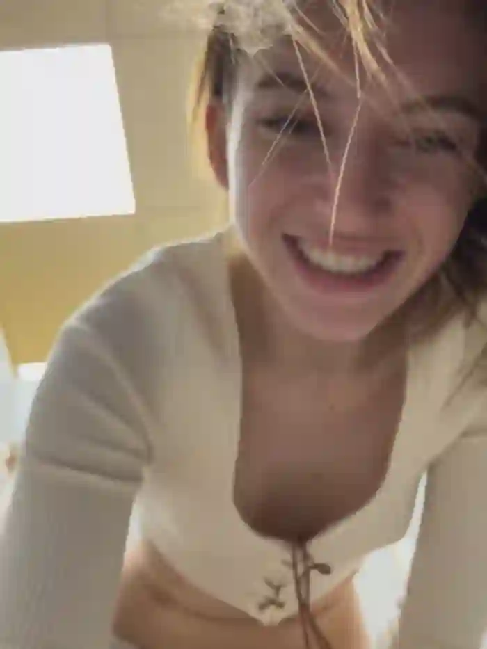 -AngelAri-