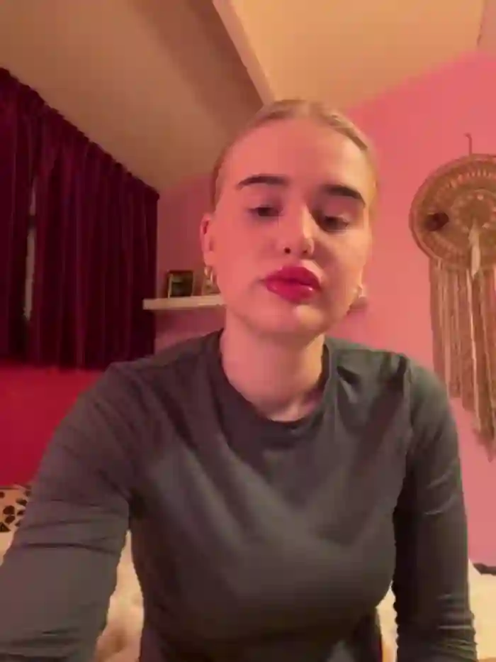 yourhornyslut